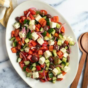 EAT RIGHT GREEK SALAD