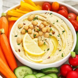 EAT RIGHT HOMMUS